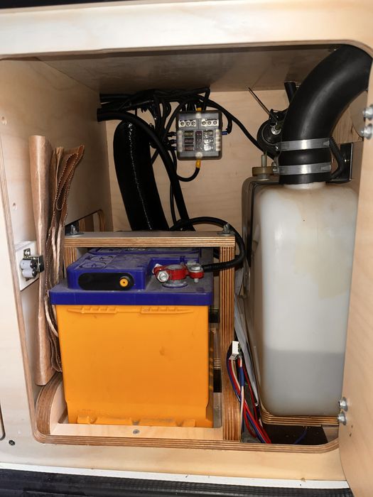 Продам жилой прицеп