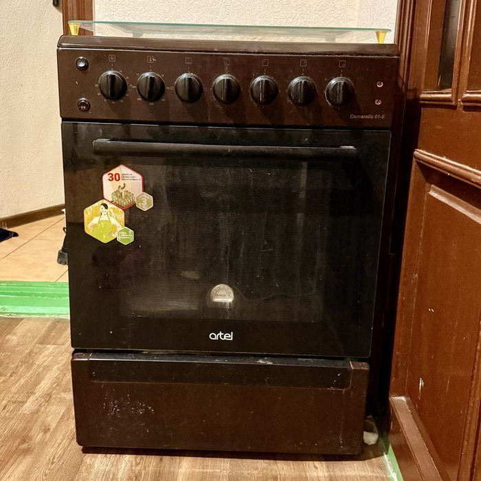 Электроплита Artel 4 конфорки с духовкой