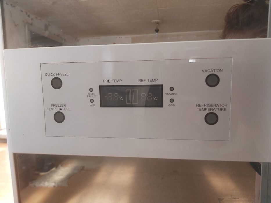 Холодильник рабочий