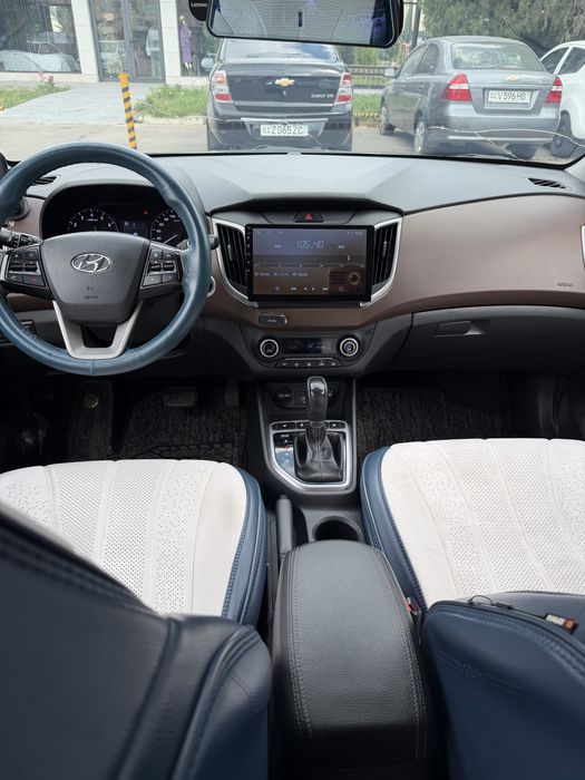 Hyundai Creta. 2 L mator awd