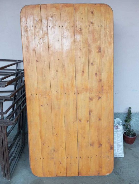 Стол сотилади холати йахши