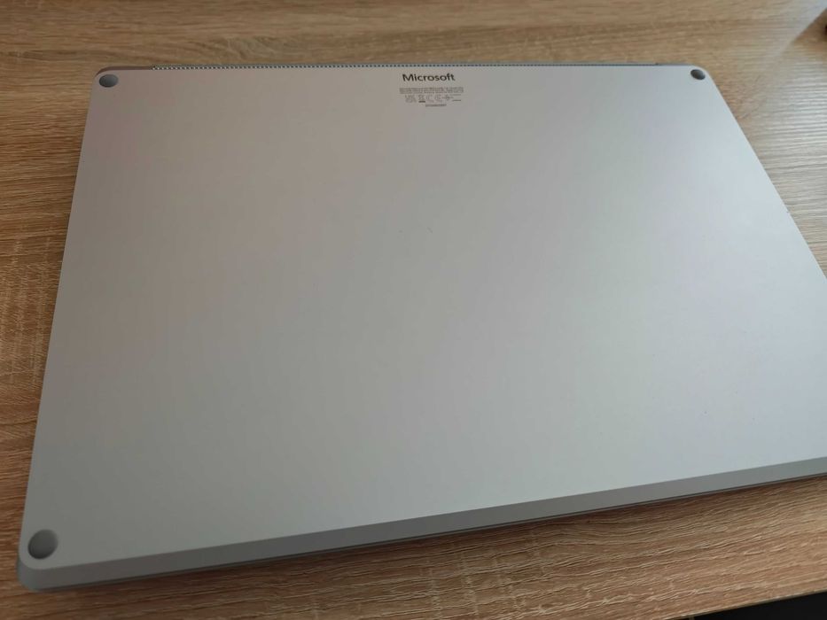 Microsoft Surface Laptop 4 15'' Ryzen 7