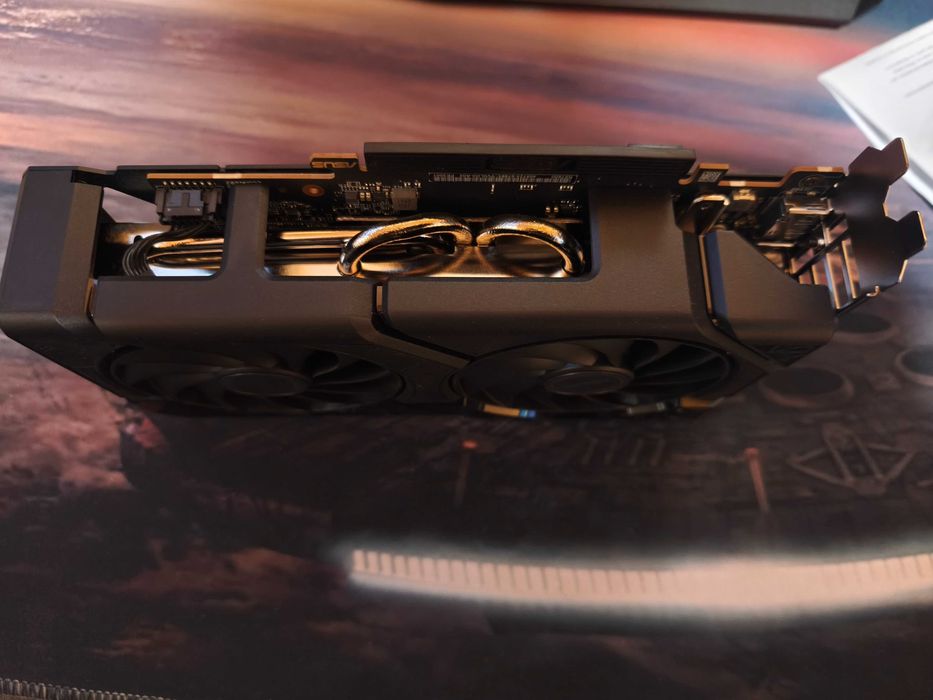 Видеокарта RX 7600 с гаранция