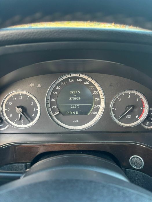 MERCEDES-BENZ E-Class 2009 — imagine 3
