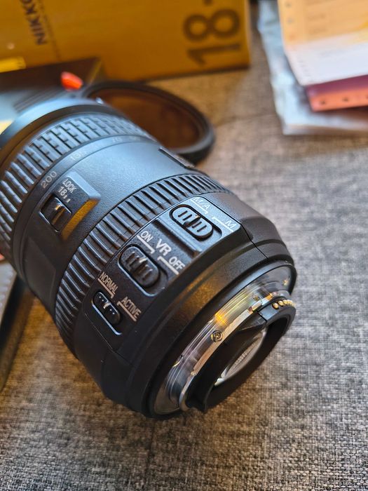 Obiectiv Nikon DX F-mount 18-200mm GII ED VR - NOU !!!