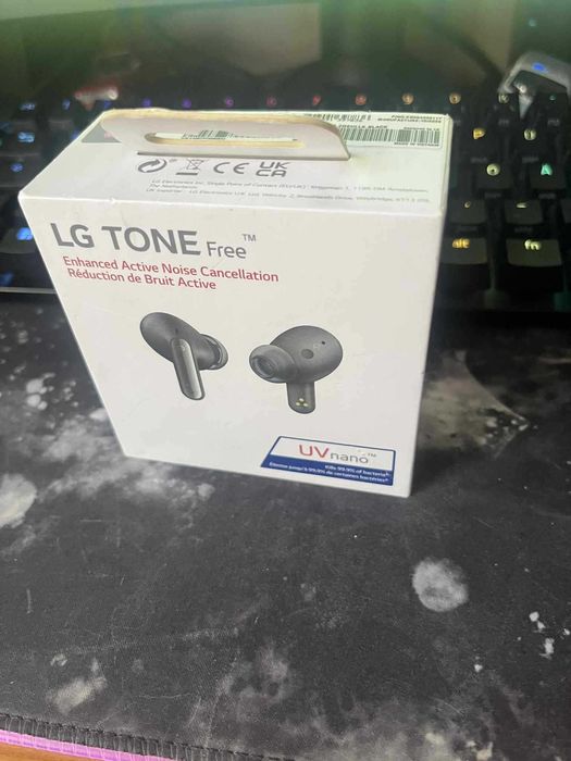 Безжични слушалки LG Tone Free DFP8, In-Ear, Bluetooth,