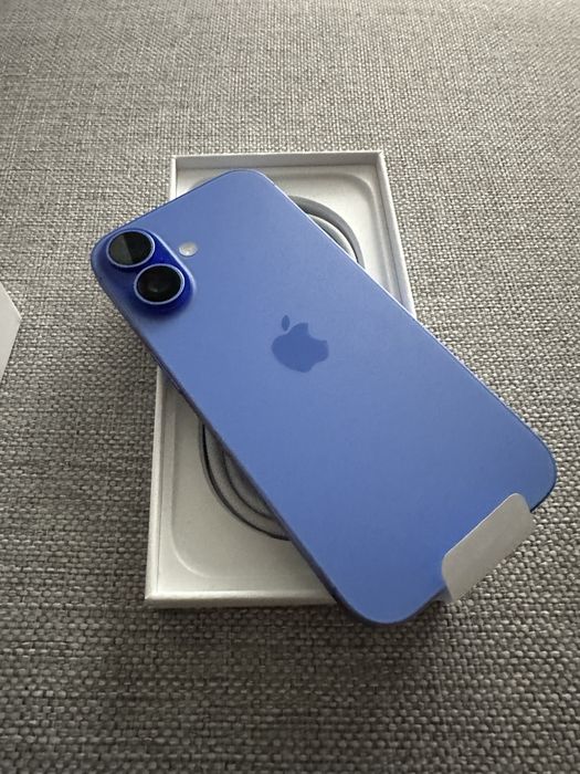 Iphone 16 Ultramarine codat vodafone ungaria