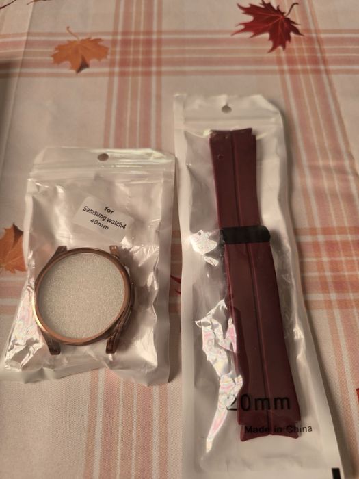 Смарт Часовник Samsung Galaxy Watch 4 /Rose Gold/