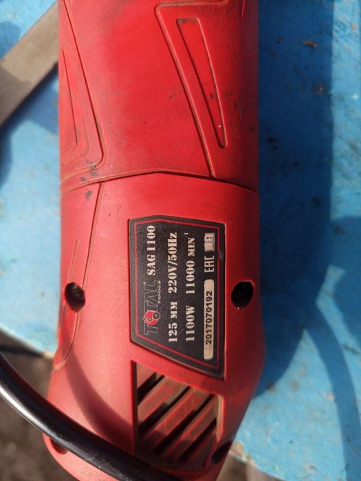 Продам  болгарку