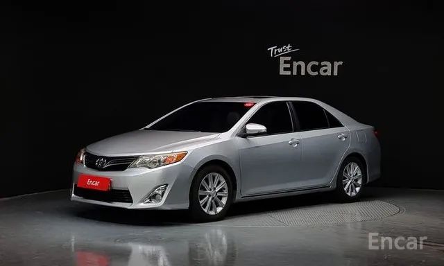 Toyota Camry 50 XLE 2.5