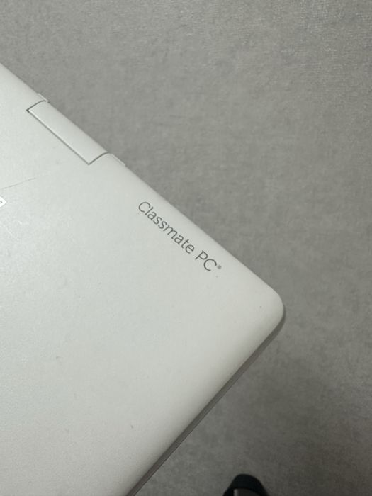 ноутбук Classmate PC