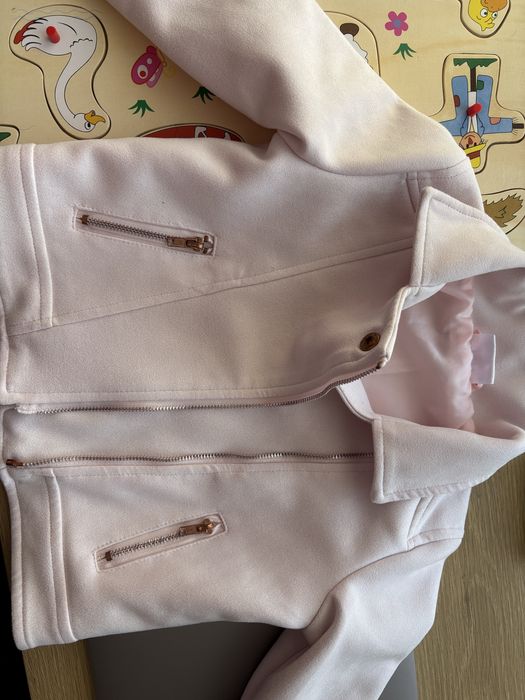 Розово велурено яке рокерско Waikiki бяло палто палтенце 9-12 12-18