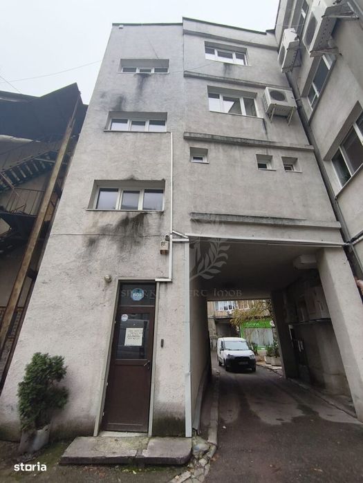 Cladire Birouri\\Ultracentral