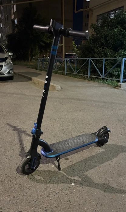 Электросамокат Tribe Bro.