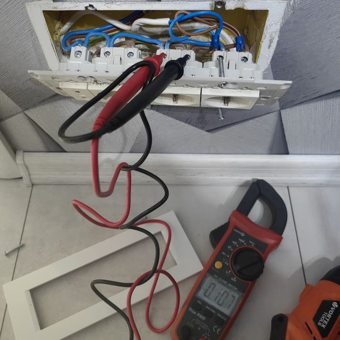 Electrician/Electronist/Instalatii electrice/Craiova