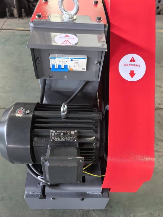 Masina de debitat fier beton UDF 50 BS