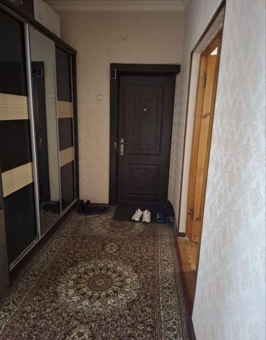 Продается 4/4/5 квартира  ТТЗ Ахмад Югнаки