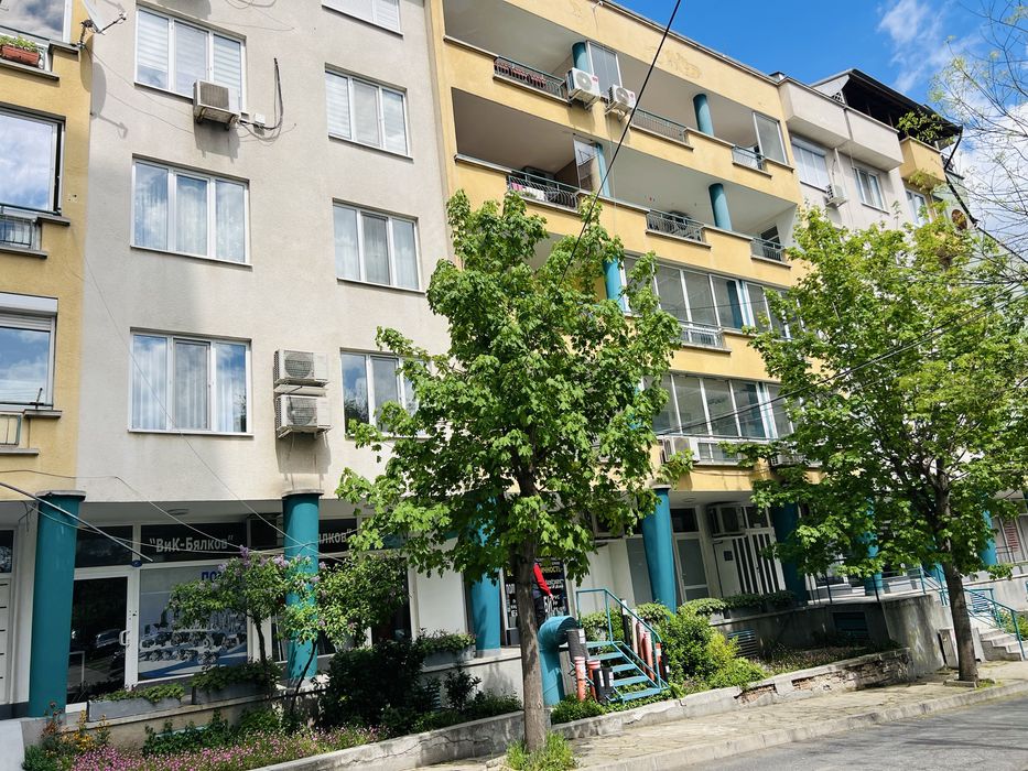 Тристаен апартамент под наем град Хасково