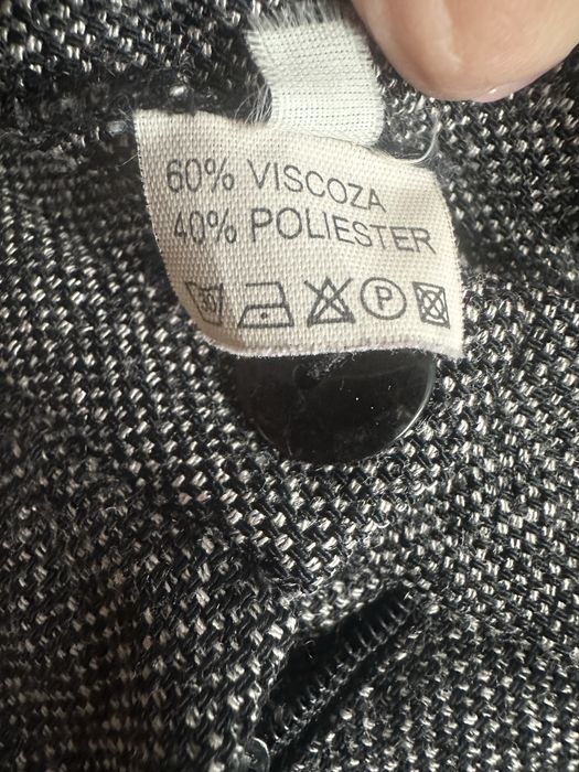 Costum cu pantaloni Masura M