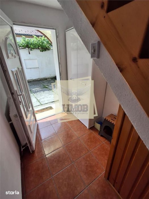 Apartament la casa 78 mpu pivnita| curte si parcare zona Sub-Arini