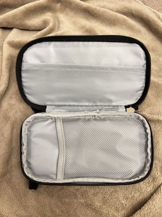 Универсален органайзер за кабели и аксесоари