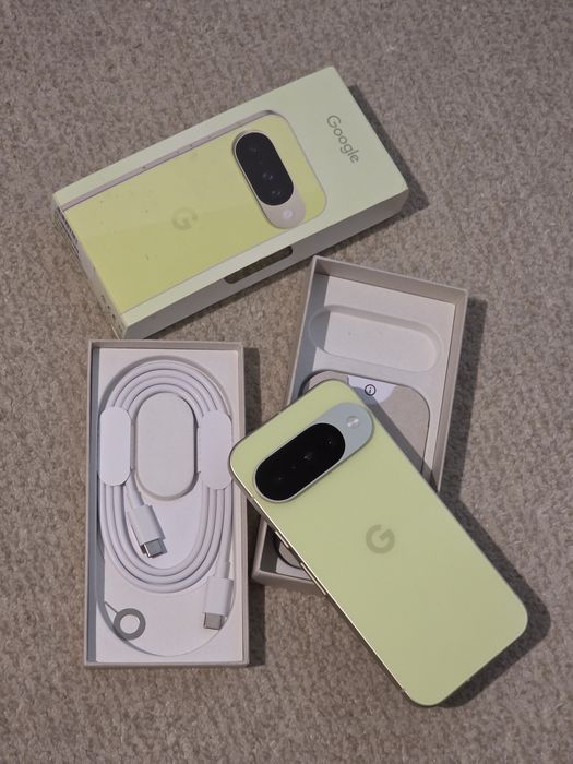 Telefon mobil Google Pixel 10 Pro XL. 256GB. 16GB RAM. 5G Porcelain