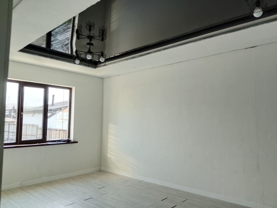 Продам дом  2х этажный