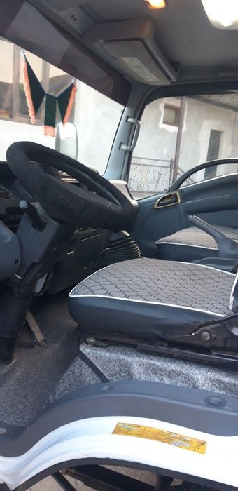 Isuzu samosval sotiladi