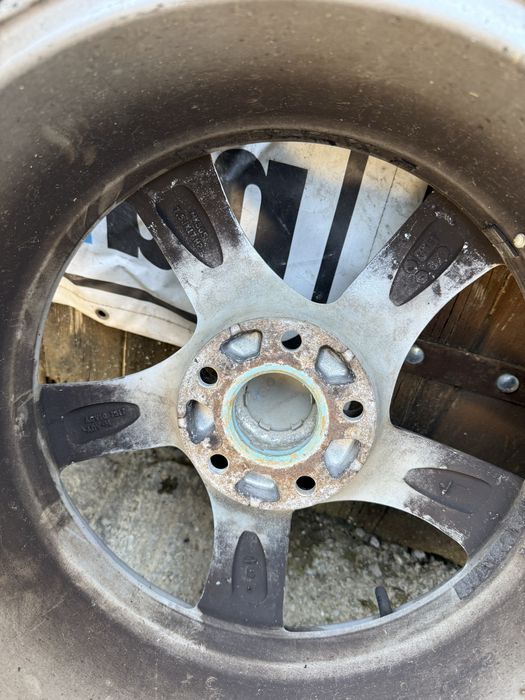 17 5х114.3 джанти с зимни гуми