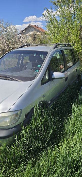 Opel Zafira gas бензин