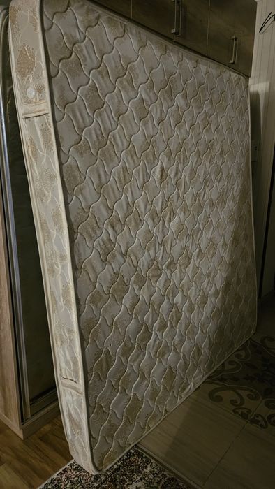 Продаю Матрас 2000×1800