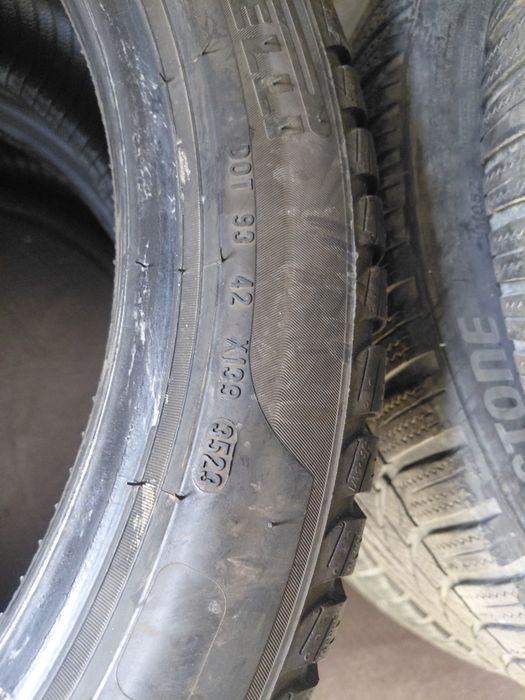 255/40/18" Pirelli 2бр.гуми