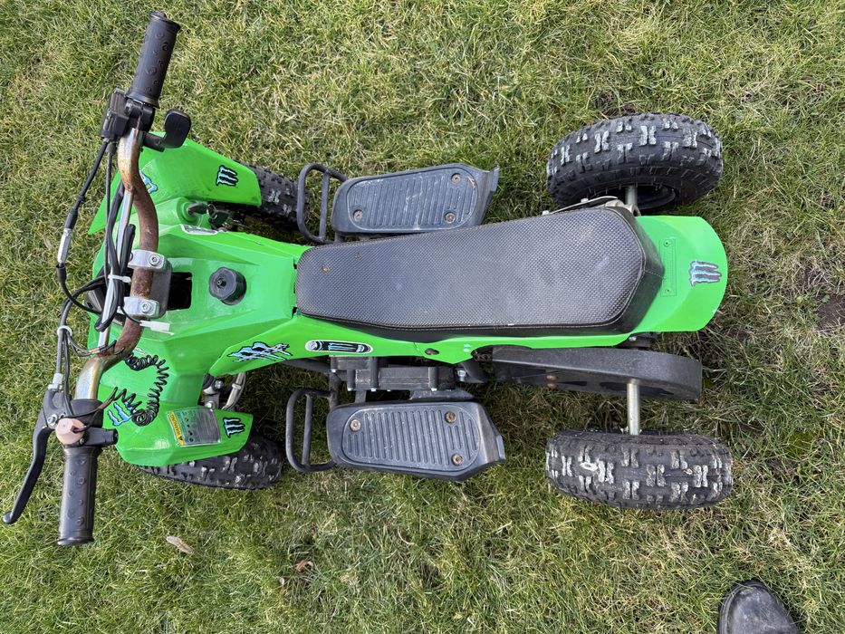 Детско АТВ пали и върви