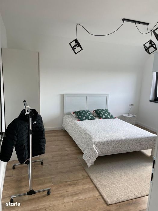 Duplex modern 4 camere, dressing,  2 bai, Mosnita Noua