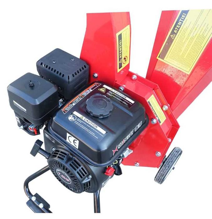 Tocator de crengi pe benzina nou Agramix