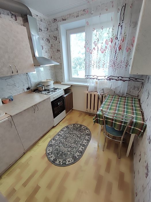 Продается 2-комн (4-11, 5 эт)