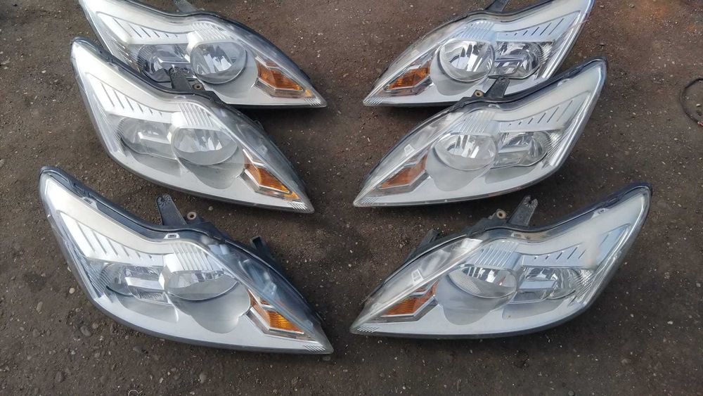 Far stanga/dreapta  Ford Focus 2 facelift
