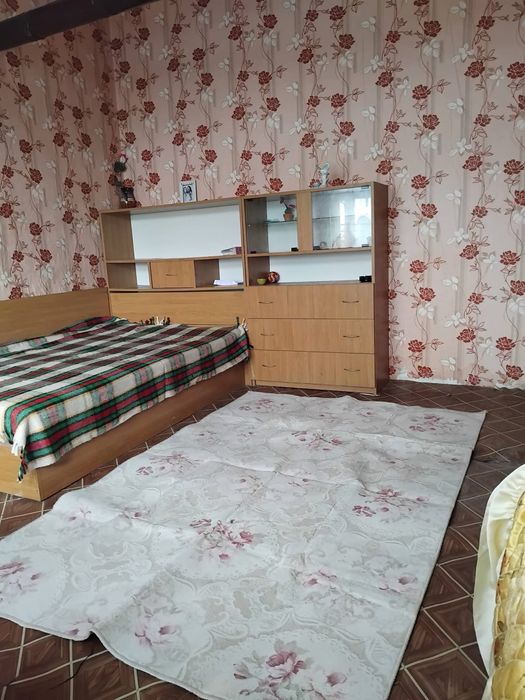 Продавам къща в с.Пресиян