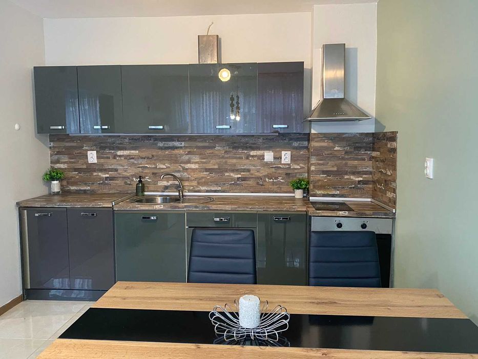 Дава се под наем Тристаен апартамент в София, Малинова долина - 120 кв.м за 797.64 € - Снимка #5