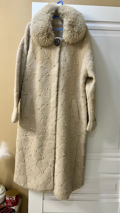 Верхняя одежда . Дубленка демисезон.