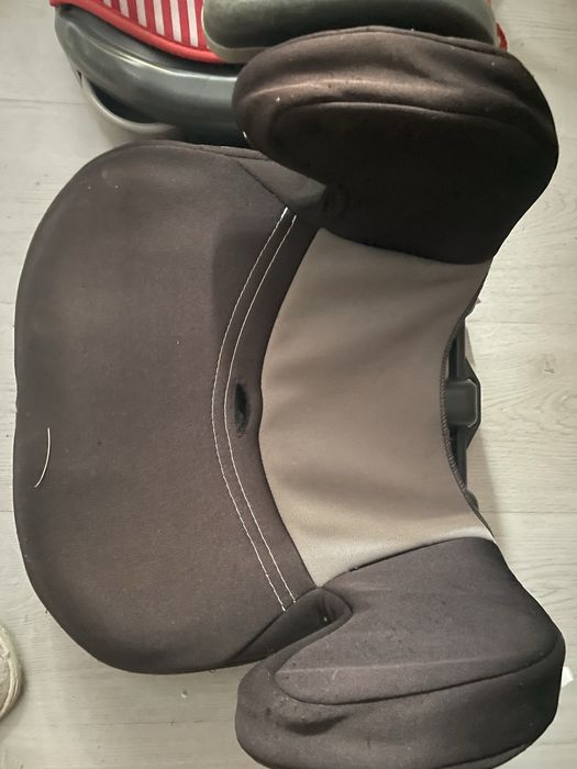 Scaun masina 2 modele diferite second hand