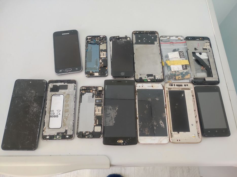 Обменяю на рабочи тилифон