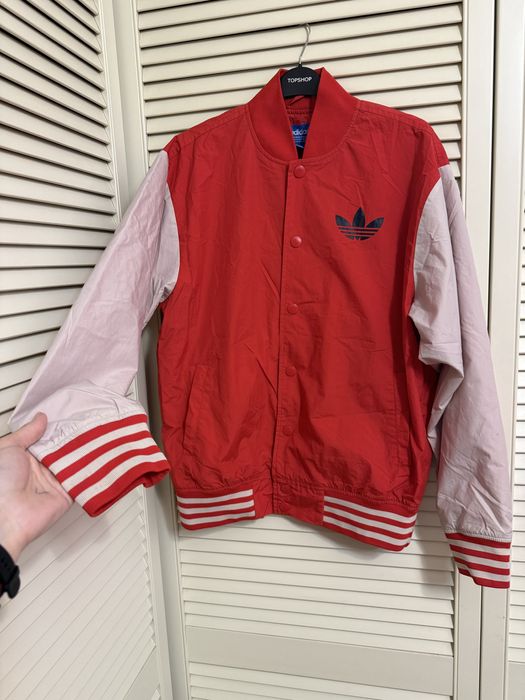 Geaca Adidas primavara