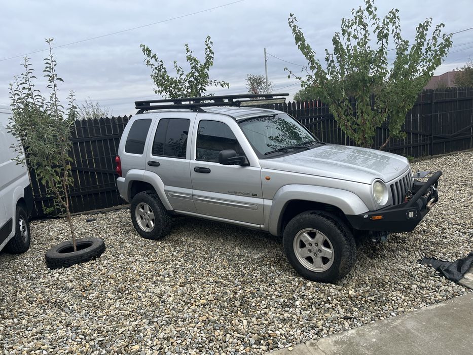 Jeep cherokee kj 2003 2.5 crd 4x4