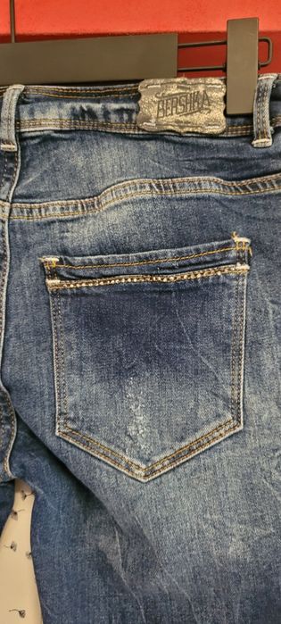 Дънки на  Pull&bear,JDY, Bershka,