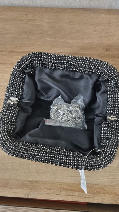 Продам клатч новый