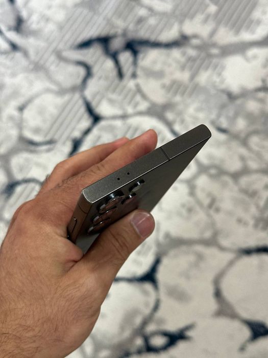 Galaxy S24 Ultra Titanium Gray