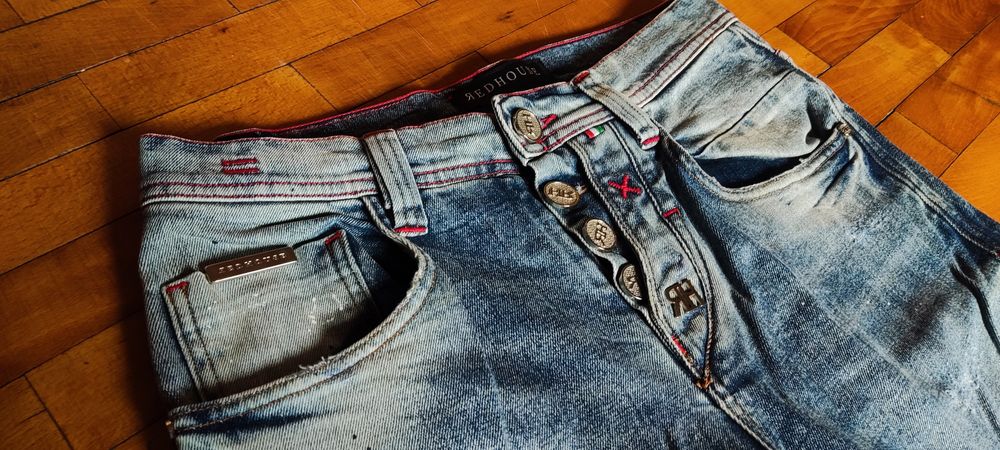 Blugi RedHouse - Stare Foarte Buna