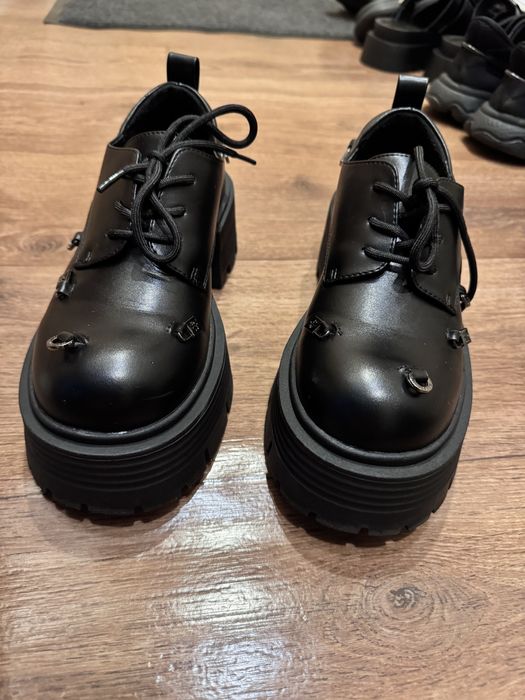 Продам лоферы 38 размер