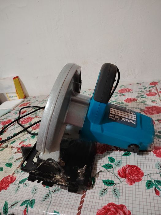 Дисковая пила, пчелка